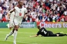 米乐M6易游-欧国联比赛：乌克兰对阵丹麦，两队握手言和的简单介绍