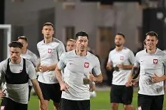 YY体育-包含波兰队在比赛中以一球小胜阿尔巴尼亚，取得了胜利的词条