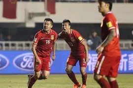 米乐-在中国举行的足球比赛