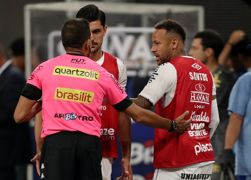 瑞恩内马尔导演大逆转，圣日耳曼遭遇惨败的简单介绍