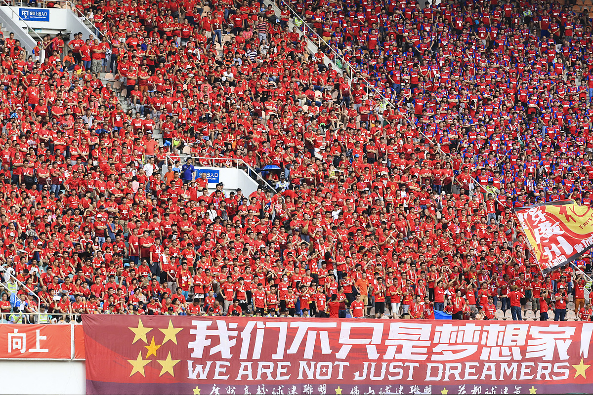 国际足球舞台上的传奇故事再度上演!的简单介绍 国际足球舞台上的传奇故事再度上演!的简单介绍