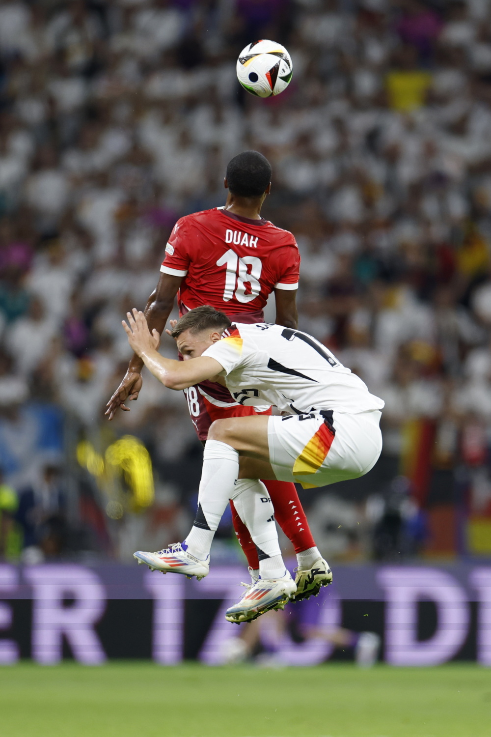 德国战平匈牙利，实力碰撞激烈角逐的简单介绍