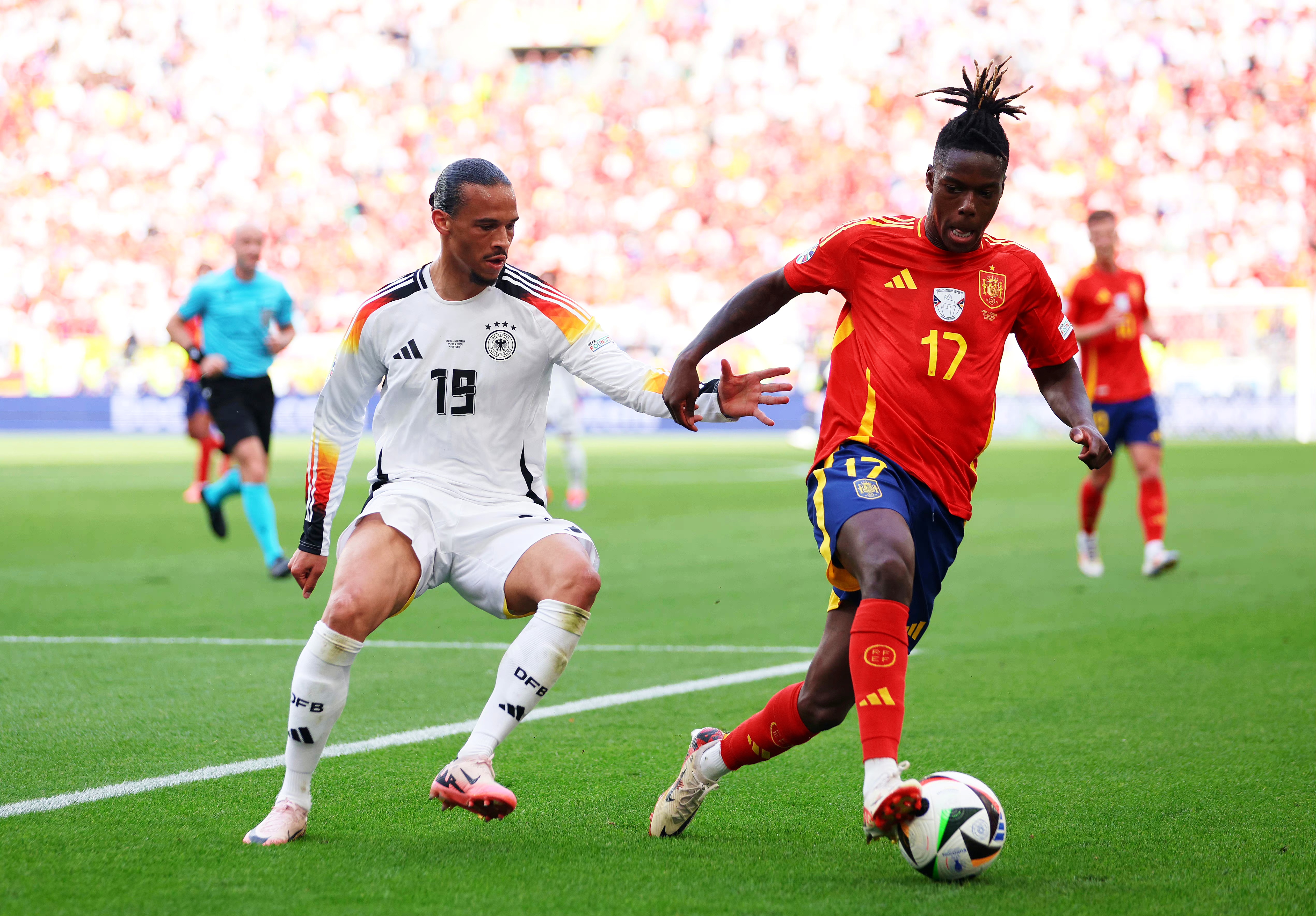 包含卡利亚里主场-小胜博洛尼亚，止住连败势头的词条