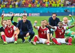 奥地利队保持不败战绩引领小组冲刺晋级的简单介绍